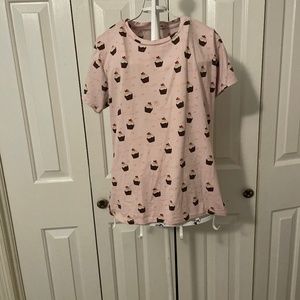 Cupcake shirt